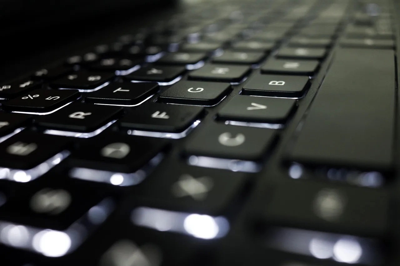 keyboard, computer, technology, office, work, equipment, pc, laptop, electronic, typing, input, key, type, black, desktop, keyboard, keyboard, keyboard, office, typing, typing, typing, typing, typing, desktop, desktop, desktop, desktop